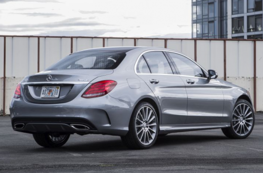 اضغط على الصورة لعرض أكبر.*  الإسم:	Mercedes C-Klass.png* مشاهدات:	0* الحجم:	227.8 KB* الهوية:	2316