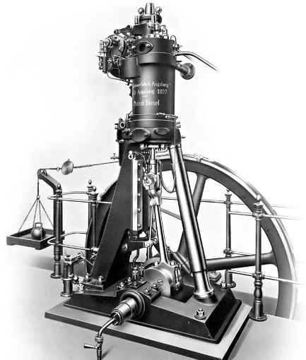 اضغط على الصورة لعرض أكبر.   الإسم:	first diesel engine 1897.jpg  مشاهدات:	0  الحجم:	56.7 KB  الهوية:	2720