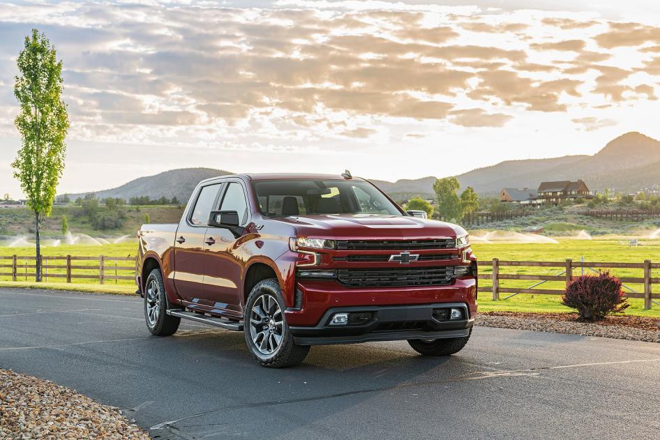 اضغط على الصورة لعرض أكبر.   الإسم:	2020-Chevrolet-Silverado-Diesel-103.jpg  مشاهدات:	23  الحجم:	113.8 KB  الهوية:	3392