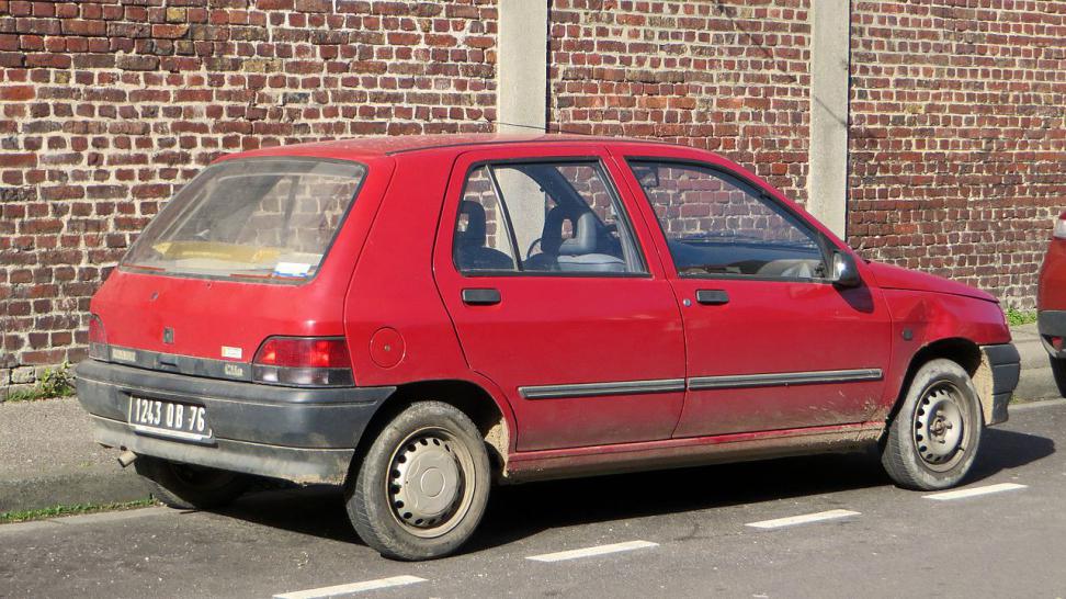 اضغط على الصورة لعرض أكبر. 

الإسم:	Renault_Clio,_France_(20729379143).jpg 
مشاهدات:	667 
الحجم:	116.3 KB 
الهوية:	5179