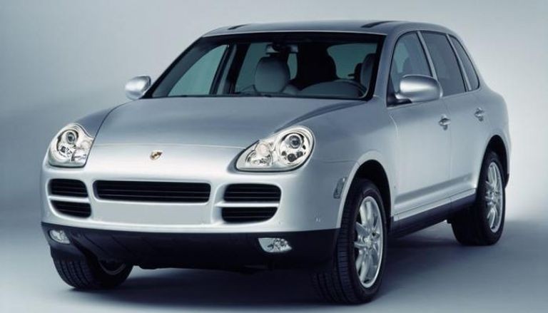 اضغط على الصورة لعرض أكبر. 

الإسم:	143-142329-porsche-cayenne-has-evolved-over-the-ages_700x400.jpg 
مشاهدات:	68 
الحجم:	49.1 KB 
الهوية:	7521